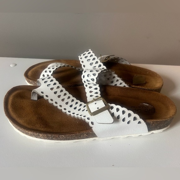 Bio-Gold Sandals Size 7.5 - Picture 3 of 8